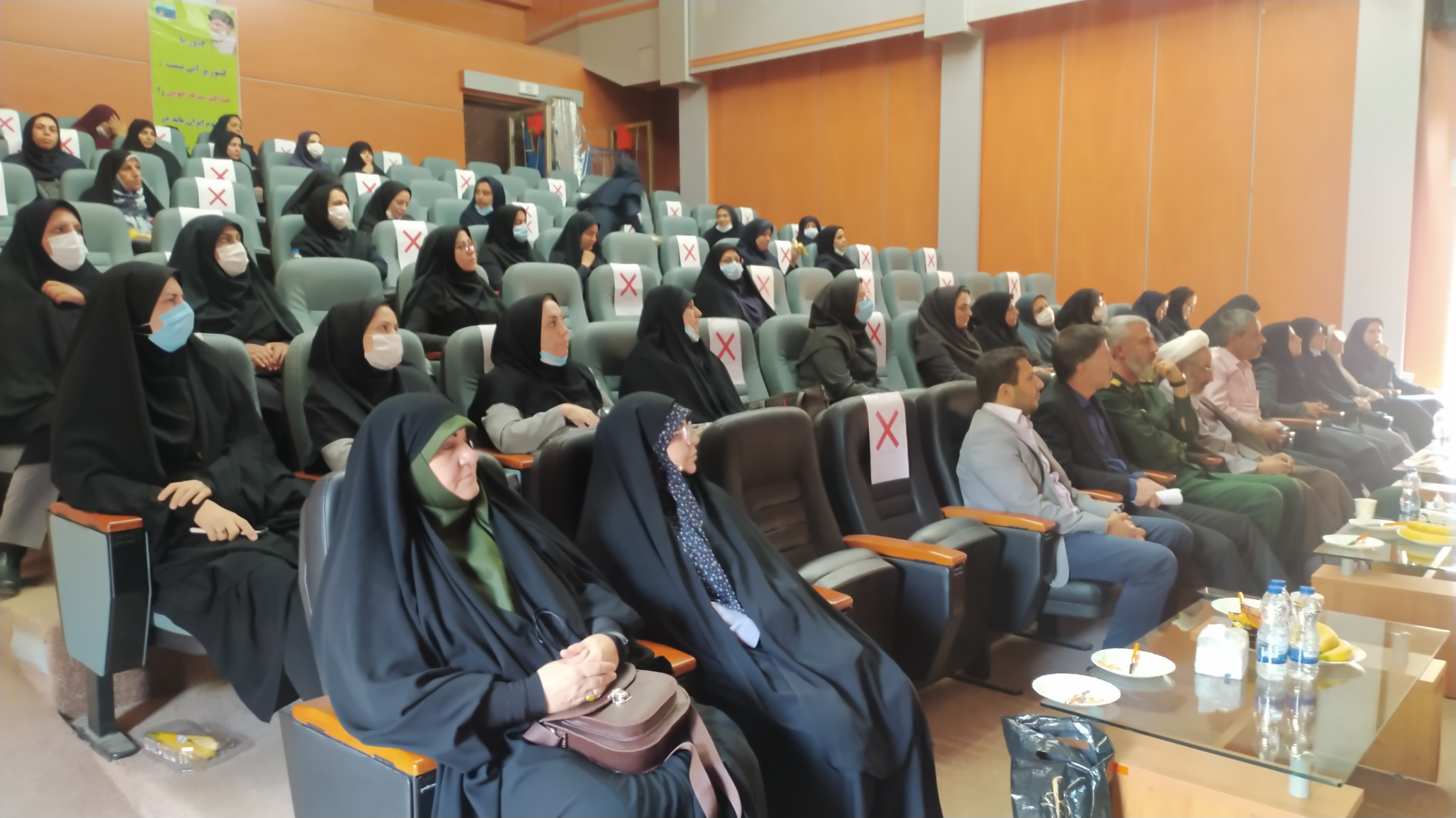 همایش ریحانه‌های بهشتی صنعت آب و برق استان همدان برگزار شد