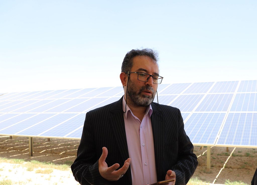 وجود 48 مگاوات نیروگاه خورشیدی در استان همدان